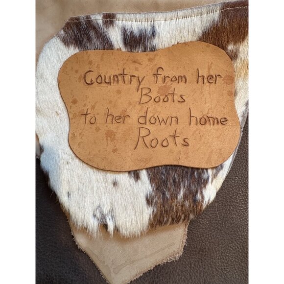 Leather & Cowhide Shoulder Bag With Rustic Country Engraving On Flap For Western - Picture 4 of 16